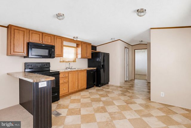 996 MARGARITA ST, Lothian, MD 20711