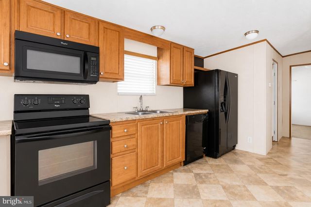 996 MARGARITA ST, Lothian, MD 20711