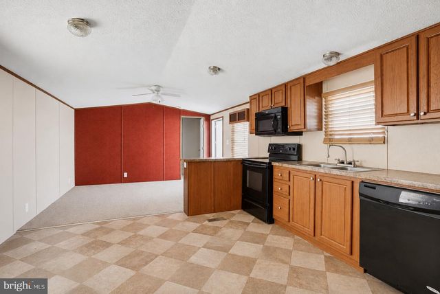 996 MARGARITA ST, Lothian, MD 20711