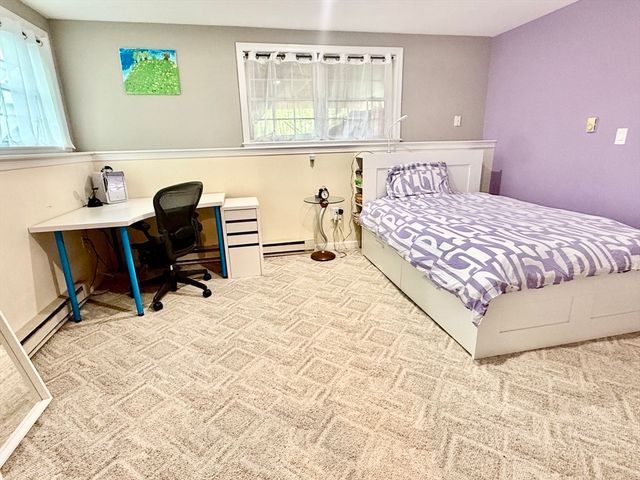 19 Fairview Rd A, Framingham, MA 01701