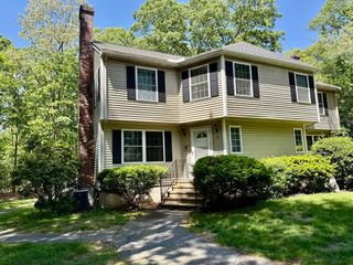 19 Fairview Rd A, Framingham, MA 01701