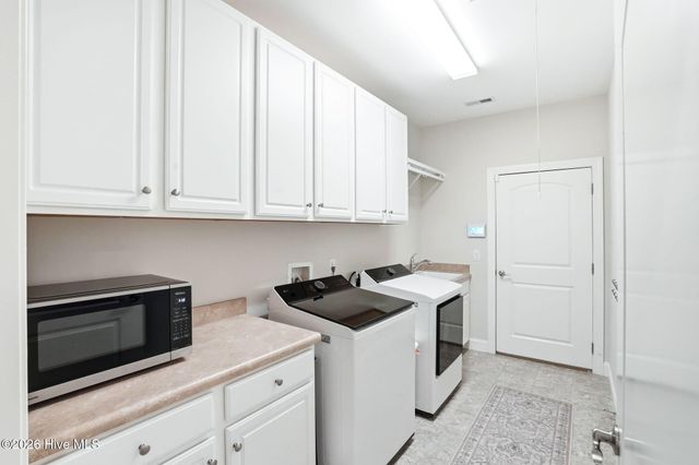 2166 Talmage Drive, Leland, NC 28451