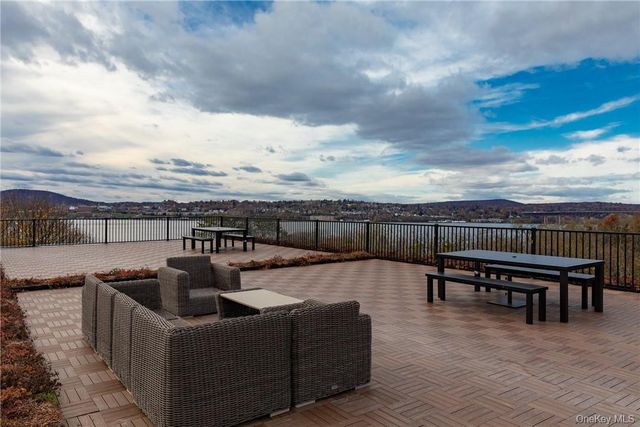 30 Beekman Street 113, Beacon, NY 12508