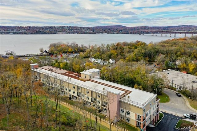 30 Beekman Street 113, Beacon, NY 12508
