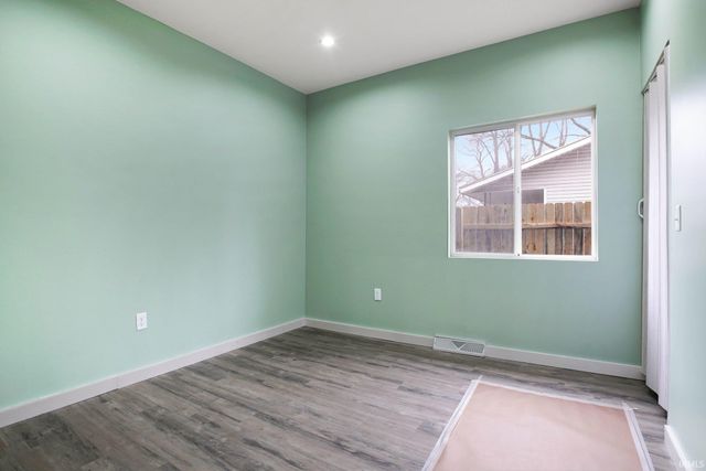 916 W Blaine Avenue, Elkhart, IN 46516