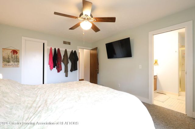 6403 Willow Bend Drive, Lansing, MI 48917