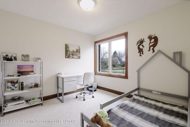 6403 Willow Bend Drive, Lansing, MI 48917