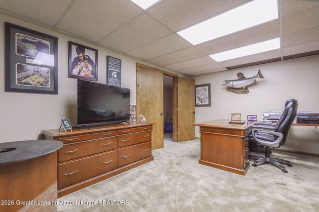 6403 Willow Bend Drive, Lansing, MI 48917