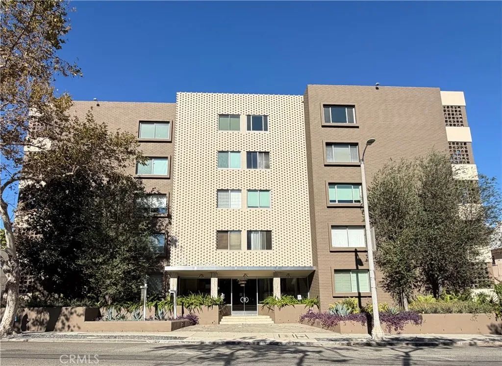 531 N Rossmore 206, Los Angeles, CA 90004