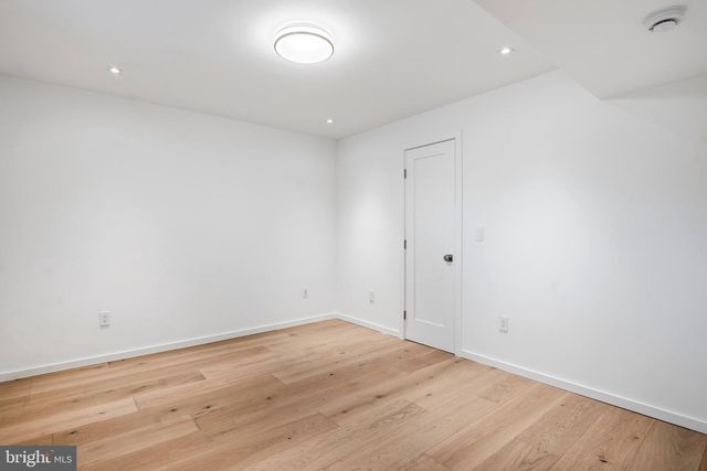 816 UTTERBACK STORE RD, Great Falls, VA 22066