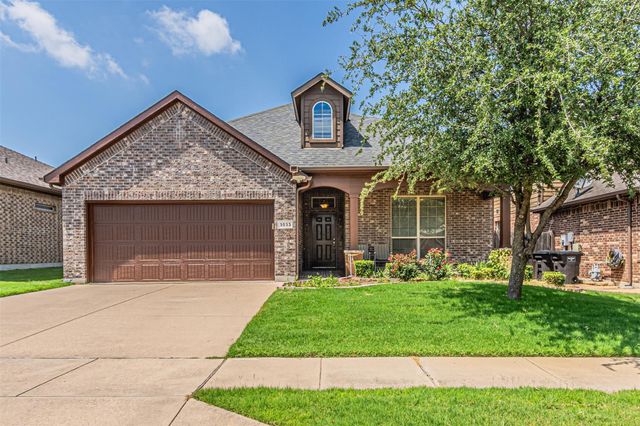 3033 Beaver Creek Drive, Fort Worth, TX 76177