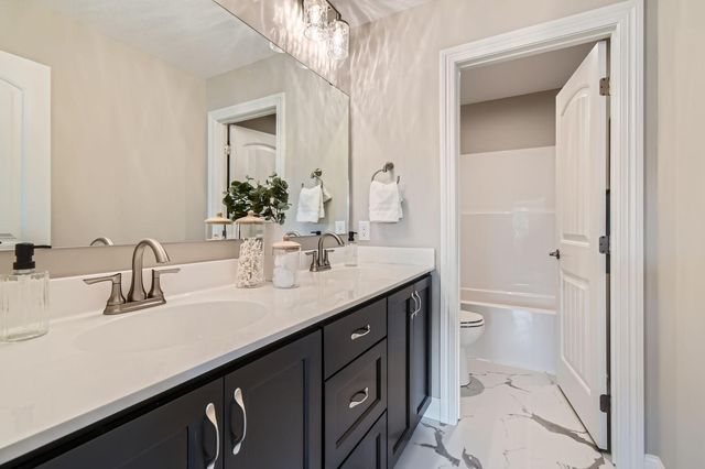 7275 Agate Trail, Inver Grove Heights, MN 55077