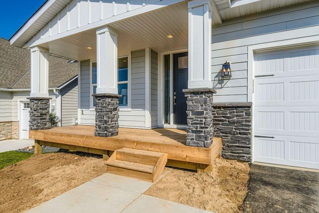 7275 Agate Trail, Inver Grove Heights, MN 55077