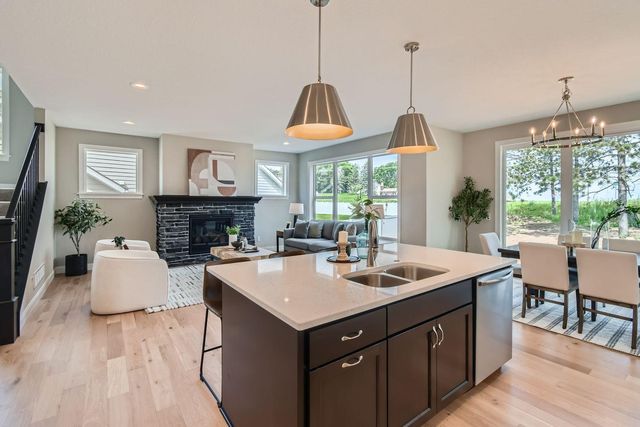 7275 Agate Trail, Inver Grove Heights, MN 55077