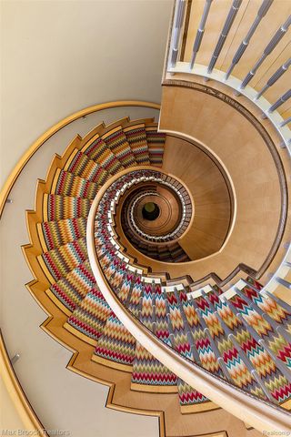 4740 Dow Ridge Road, Orchard Lake Village, MI 48324