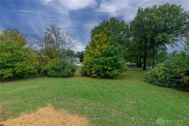 7859 Kingsgate Way, West Chester, OH 45069