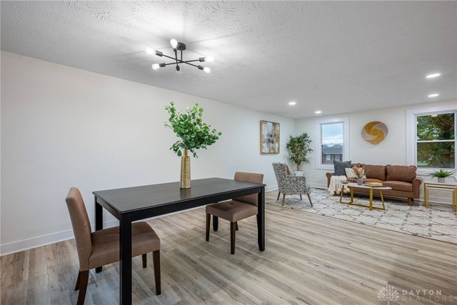 7859 Kingsgate Way, West Chester, OH 45069