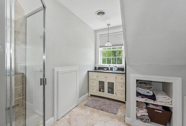 9 Checkerberry Lane, Concord, NH 03301