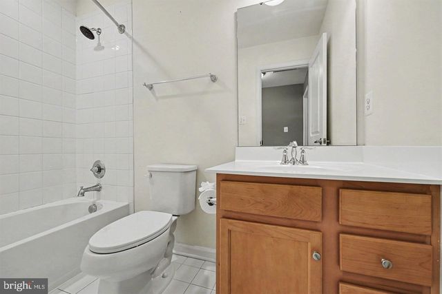 1024 COOK DR SE, Washington, DC 20032