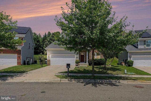 1024 COOK DR SE, Washington, DC 20032