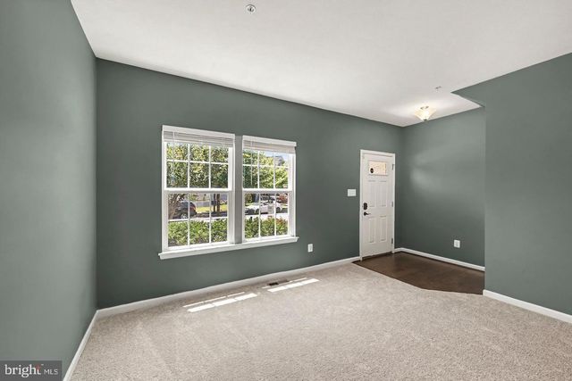 1024 COOK DR SE, Washington, DC 20032