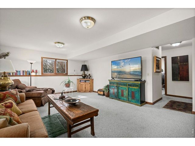 8510 Bruns Dr, Fort Collins, CO 80525