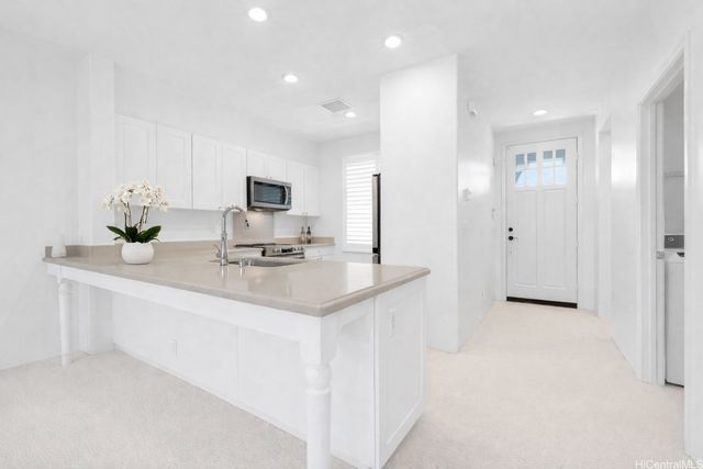 91-2220 Kaiwawalo Street 202, Ewa Beach, HI 96706