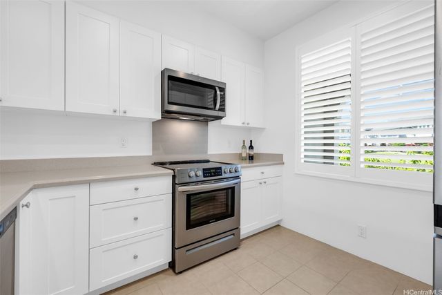 91-2220 Kaiwawalo Street 202, Ewa Beach, HI 96706