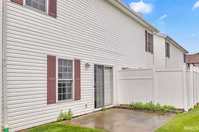 3504 S Oaklawn Circle, Bloomington, IN 47401
