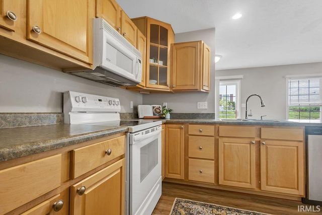 3504 S Oaklawn Circle, Bloomington, IN 47401