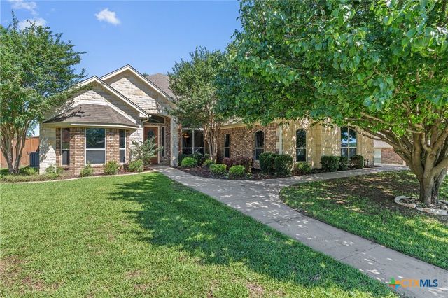 8006 Ridgeway Court, Nolanville, TX 76559
