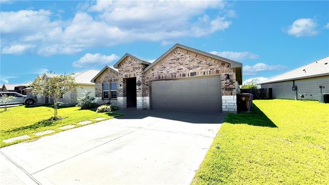 2673 Abbey, Corpus Christi, TX 78415