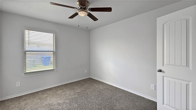 2673 Abbey, Corpus Christi, TX 78415