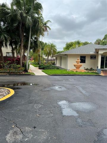 8307 SW 142nd Ave F103, Miami, FL 33183