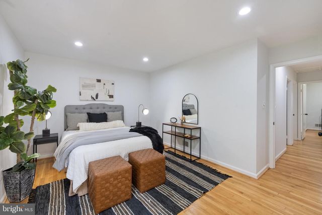 6410 WYNGATE DR, Springfield, VA 22152