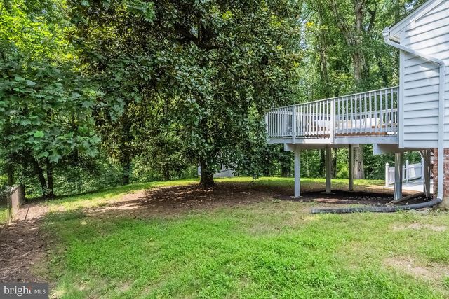 6410 WYNGATE DR, Springfield, VA 22152