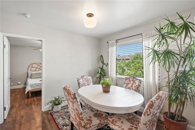 21227 Trumpet Drive 202, Newhall, CA 91321
