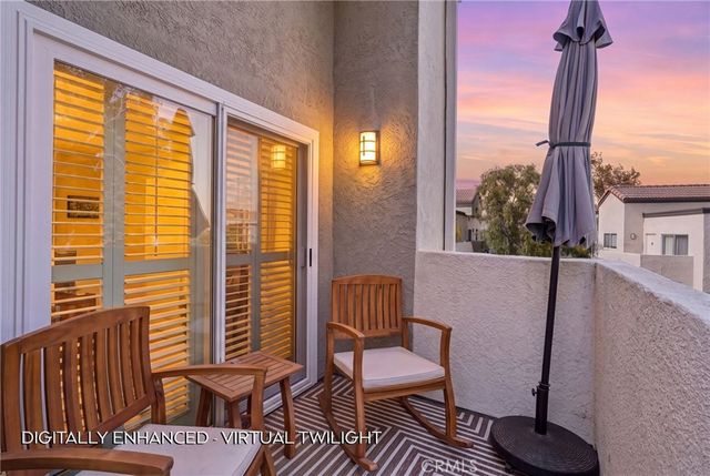 21227 Trumpet Drive 202, Newhall, CA 91321