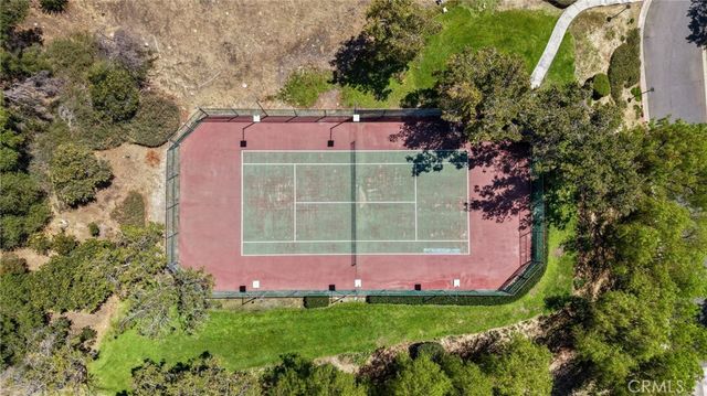 21227 Trumpet Drive 202, Newhall, CA 91321