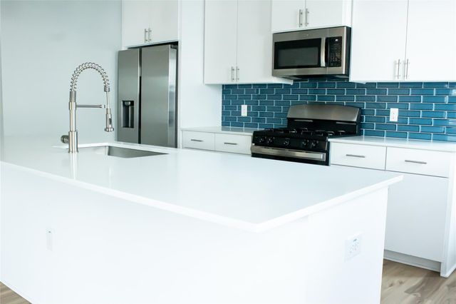 6014 Fairway ST, Austin, TX 78741