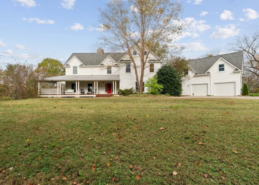 3516 Refuge Trl, Thompsons Station, TN 37179