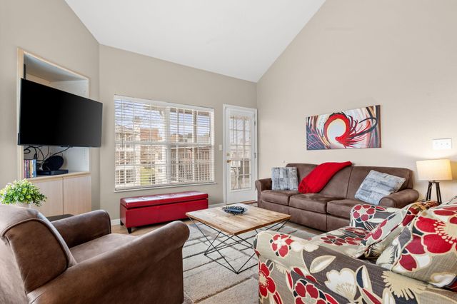 195 Meadow Brook Lane 3-5, Branson, MO 65616