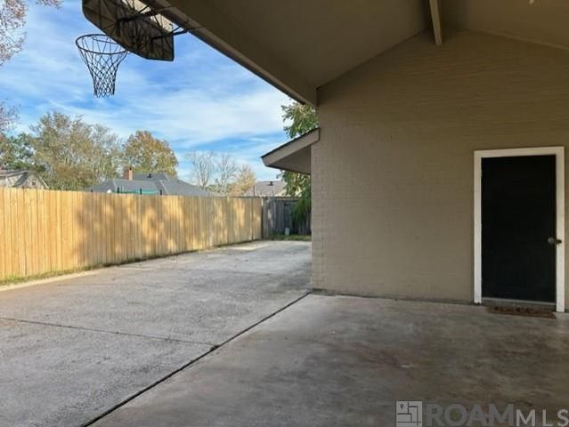 6147 Petersburg Dr, Baton Rouge, LA 70816