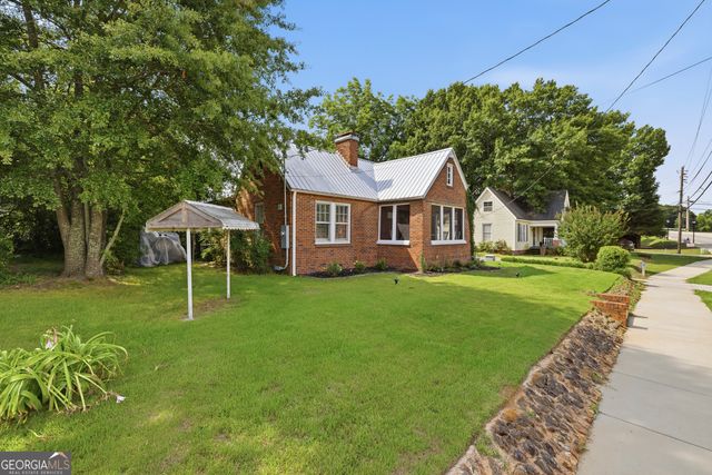 274 S Cherokee Road, Social Circle, GA 30025