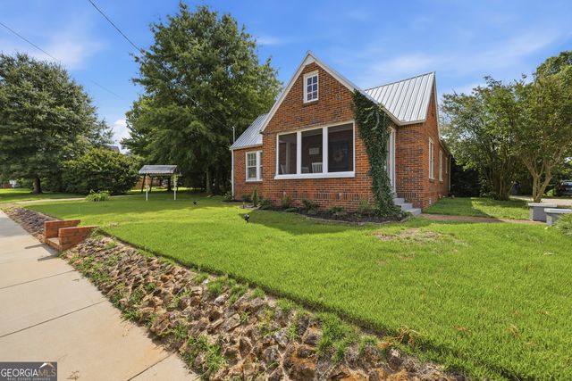 274 S Cherokee Road, Social Circle, GA 30025