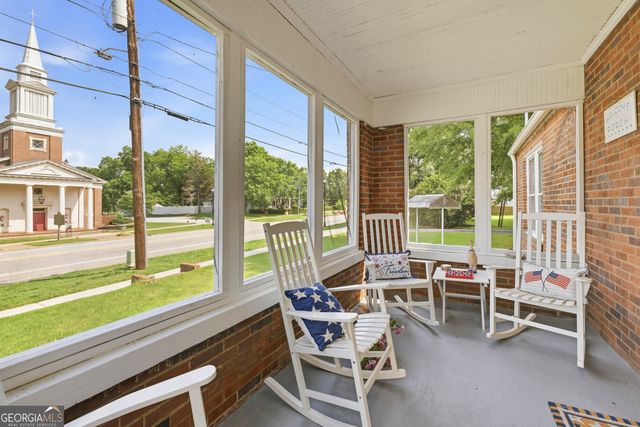 274 S Cherokee Road, Social Circle, GA 30025