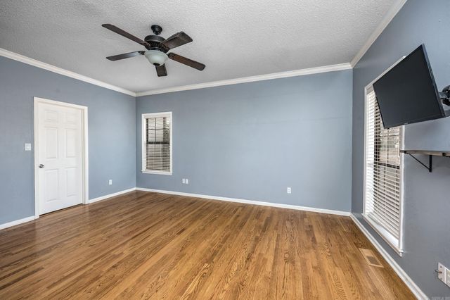 2802 Southgate Dr, Malvern, AR 72104