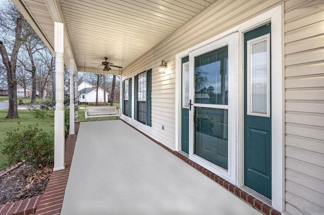 2802 Southgate Dr, Malvern, AR 72104