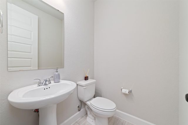 21350 Manatee Rock Ln, Cypress, TX 77433