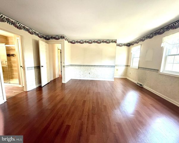 3601 COVENTRY CT, York, PA 17406